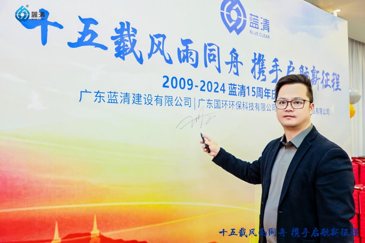 苹果新机发布后  闲鱼上历代苹果旗舰机搜索量暴涨200%！